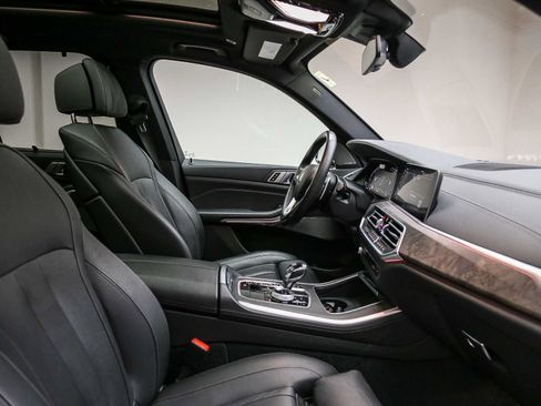Used 2021 BMW X5 sDrive40i w/ Executive Package RWD image 19