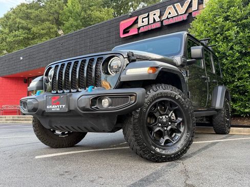 Used 2023 Jeep Wrangler Unlimited AWD/4WD image 2