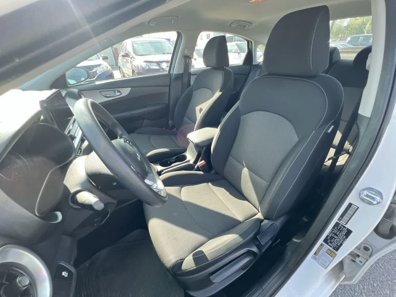 Certified 2024 Kia Forte LXS FWD image 11