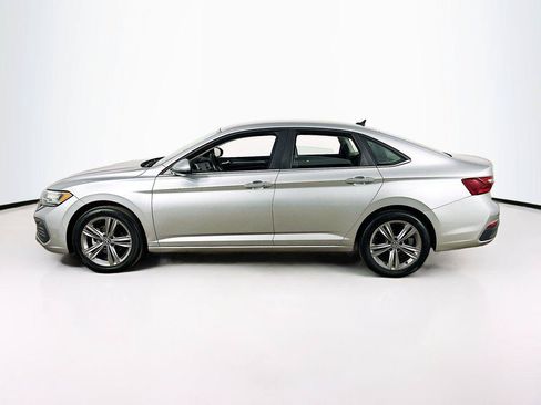 Used 2022 Volkswagen Jetta SE FWD image 8