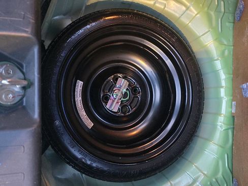 Used 2014 Mitsubishi Mirage DE image 32