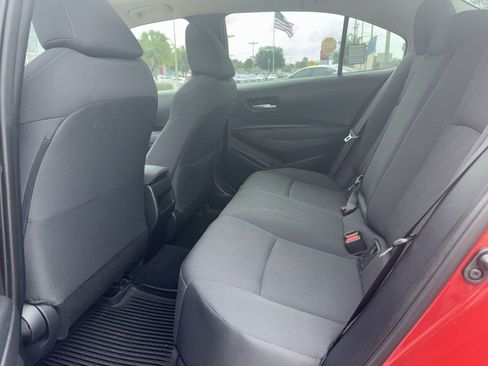 Used 2020 Toyota Corolla LE image 7