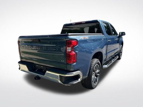 Used 2024 Chevrolet Silverado 1500 LT AWD/4WD image 6