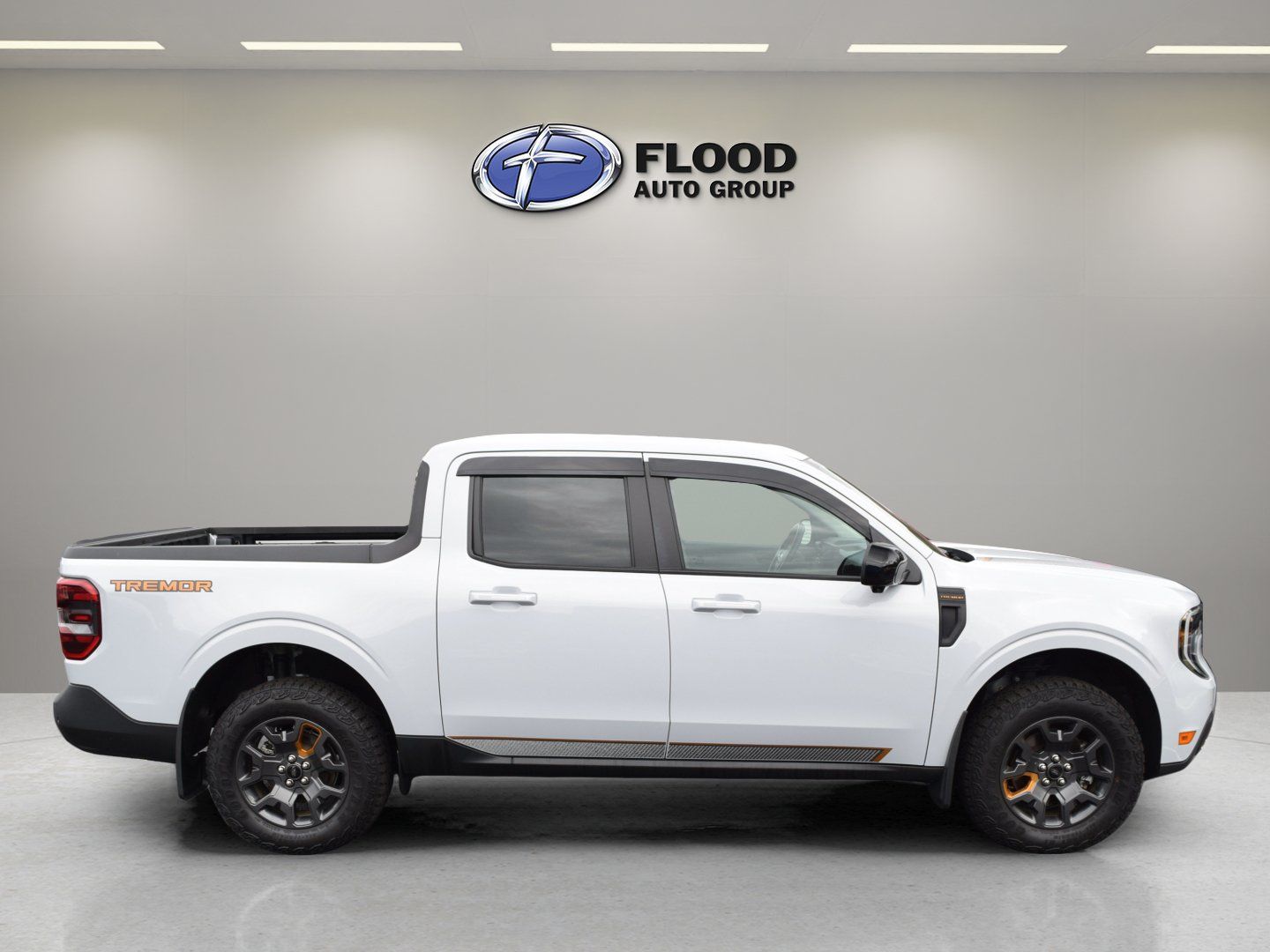 Used 2025 Ford Maverick Tremor AWD/4WD image 3