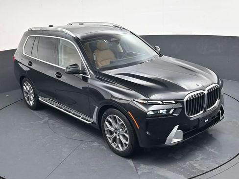 Used 2026 BMW X7 xDrive40i image 26