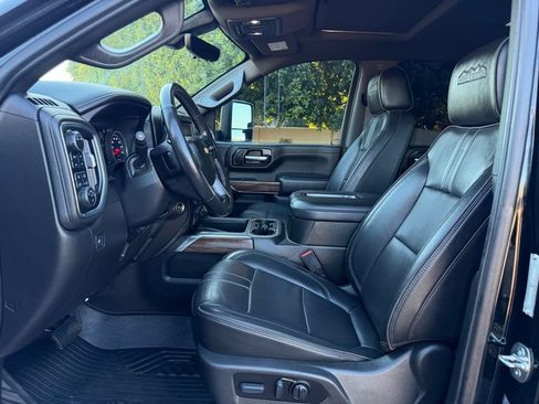 Used 2022 Chevrolet Silverado 3500 High Country w/ Z71 Off-Road Package AWD/4WD image 21