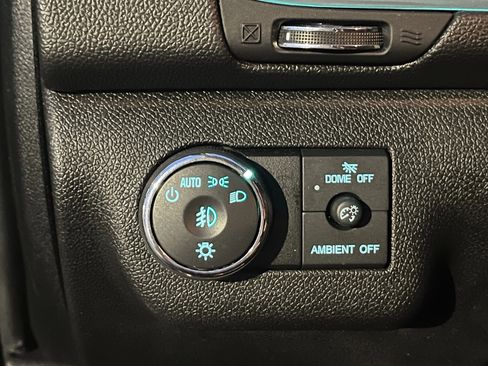 Used 2016 Chevrolet Traverse LTZ w/ LPO, 'HIT The Road' Package AWD/4WD image 21