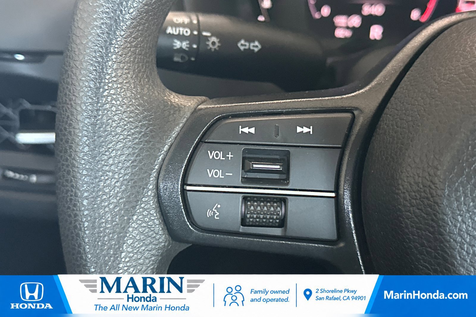 Certified 2023 Honda Accord EX image 28