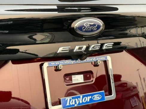 Certified 2024 Ford Edge SEL w/ Convenience Package AWD/4WD image 31