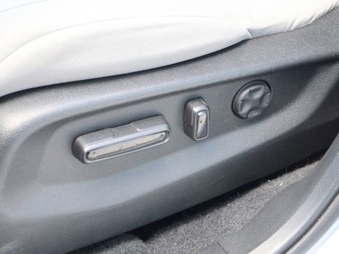 Used 2020 Honda CR-V EX image 33