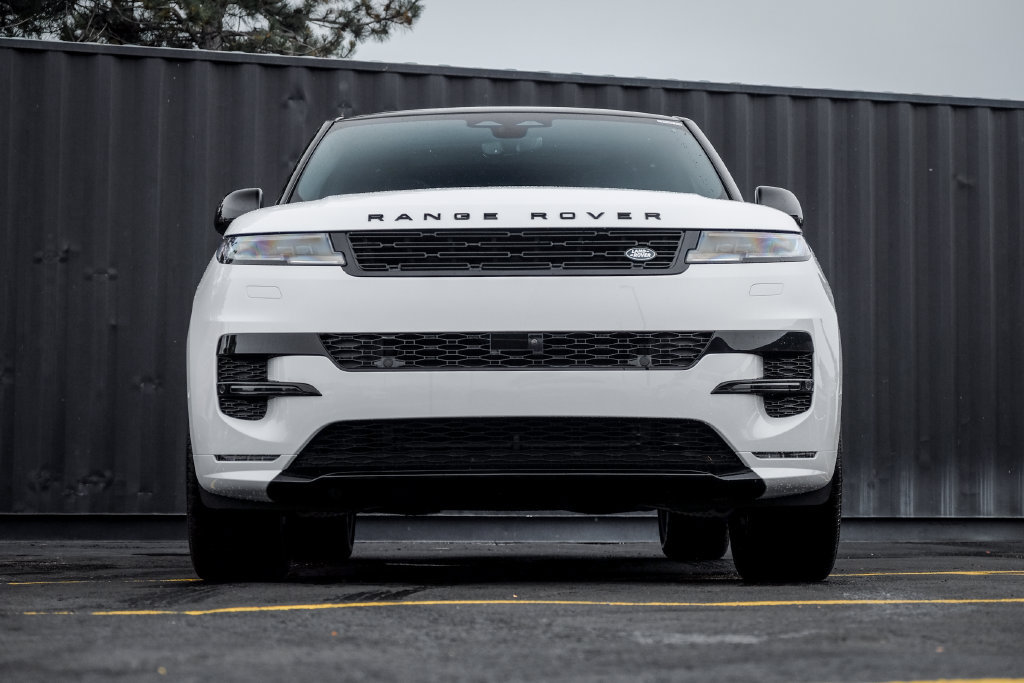 New 2026 Land Rover Range Rover Sport Dynamic SE AWD/4WD image 5