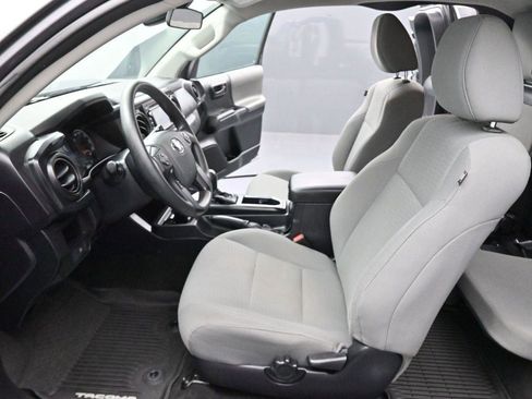 Used 2019 Toyota Tacoma SR w/ SR Convenience Package AWD/4WD image 11