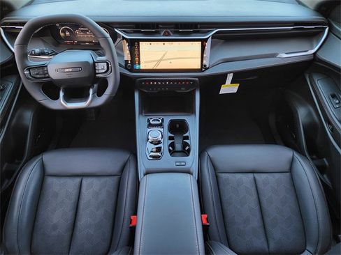 New 2026 Jeep Cherokee Overland image 21