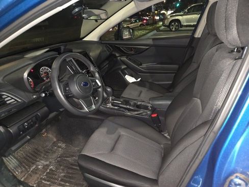 Used 2018 Subaru Impreza 2.0i Premium image 2