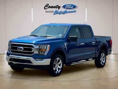 Used 2022 Ford F150 XLT w/ Equipment Group 302A High AWD/4WD image 2