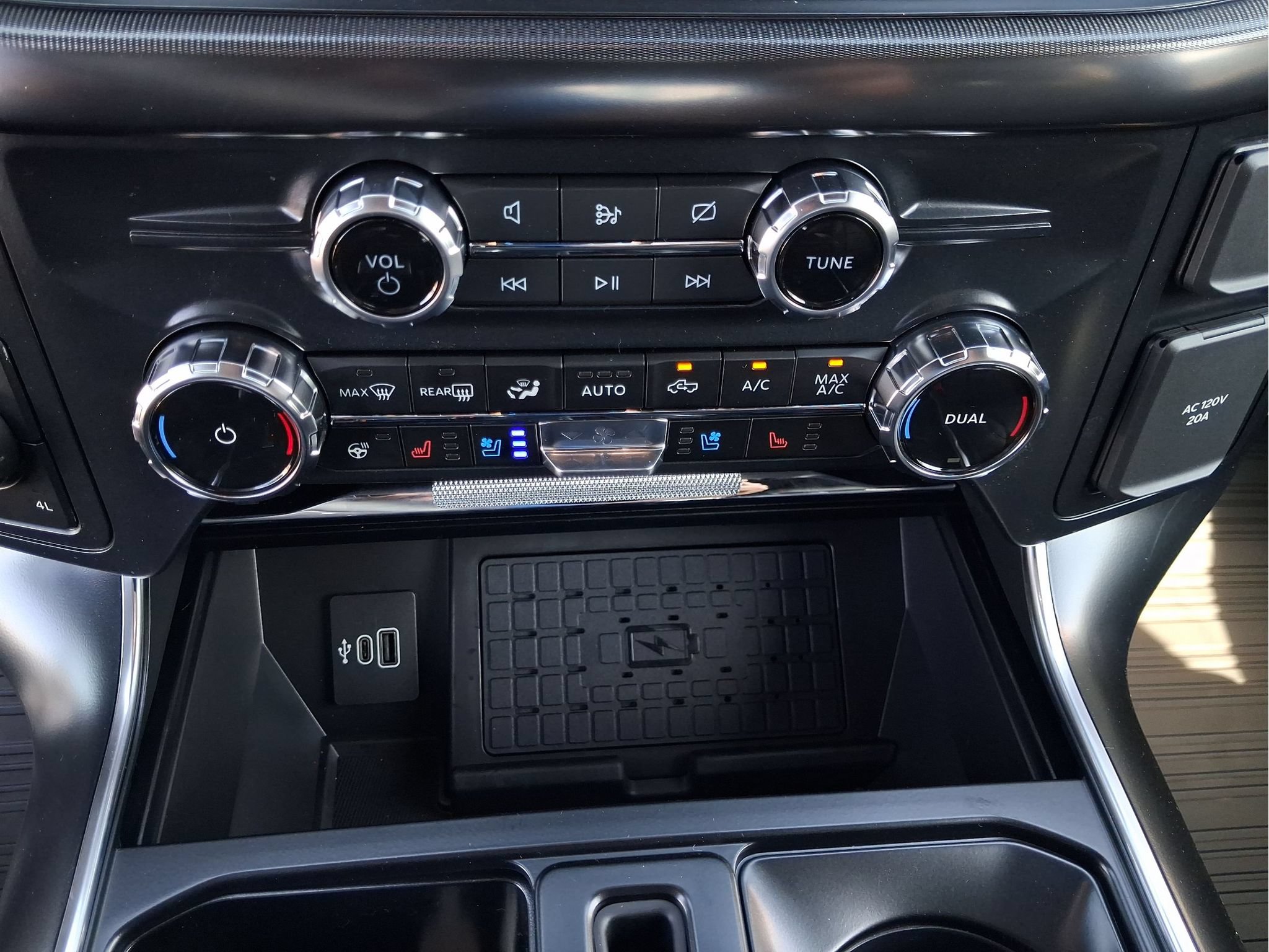 New 2026 Ford F150 Raptor AWD/4WD image 19