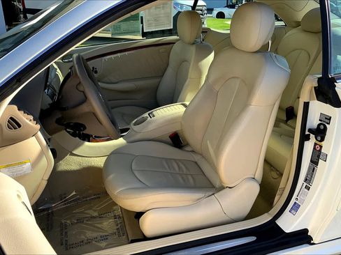 Used 2006 Mercedes-Benz CLK 500 Coupe image 7