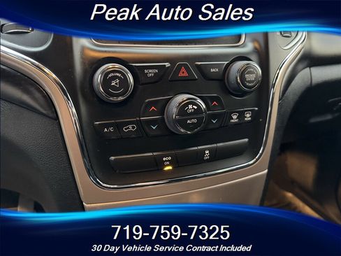 Used 2014 Jeep Grand Cherokee Laredo w/ All Weather Capability Group image 20