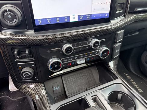 Used 2022 Ford F150 Lariat w/ Equipment Group 502A High AWD/4WD image 26