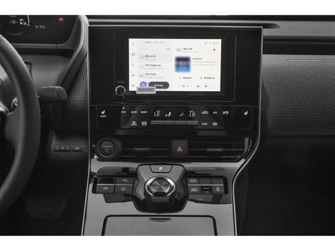 Used 2025 Subaru Solterra w/ Premium Convenience Package AWD/4WD image 7