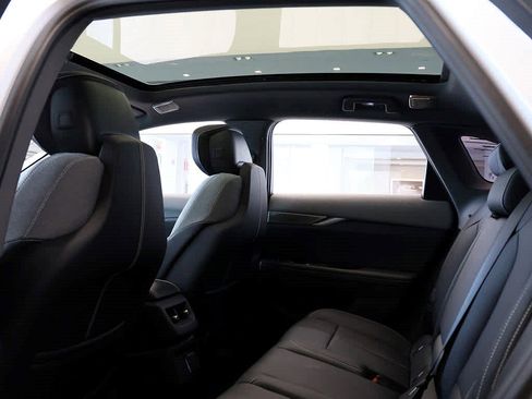 Used 2025 Cadillac Optiq Sport 1 w/ LPO, Floor Liner Package AWD/4WD image 11