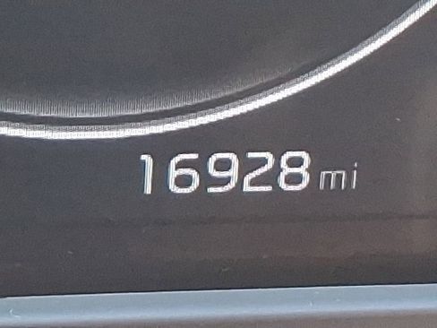 Certified 2024 Kia Seltos S image 18