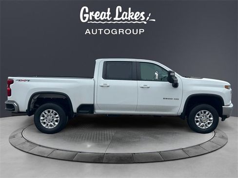 Used 2022 Chevrolet Silverado 2500 LT w/ Fleet Comfort Package image 6