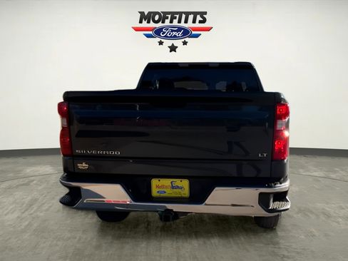 Used 2025 Chevrolet Silverado 1500 LT image 4