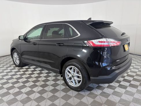 Used 2024 Ford Edge SEL AWD/4WD image 5