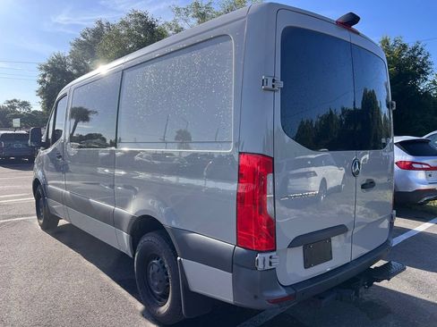 Used 2025 Mercedes-Benz Sprinter 2500 image 3
