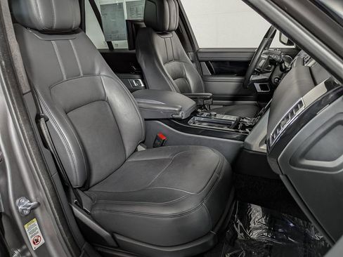 Used 2020 Land Rover Range Rover HSE image 25