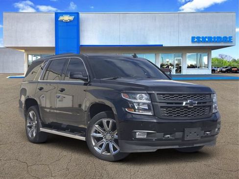 Used 2019 Chevrolet Tahoe LT w/ LT Signature Package AWD/4WD image 1