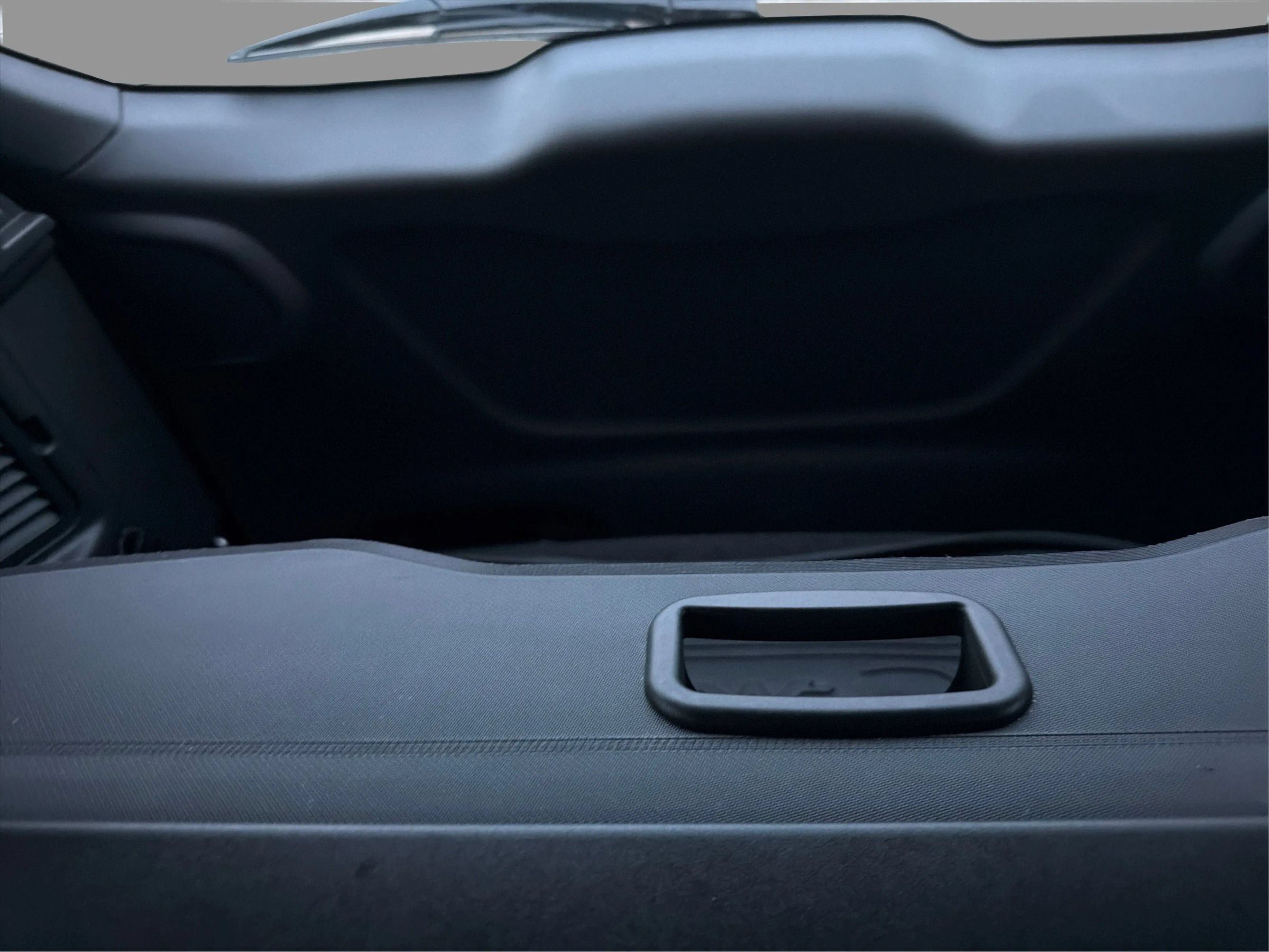 Used 2013 Ford C-MAX SEL FWD image 31