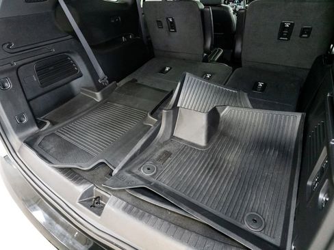 Used 2024 GMC Acadia Denali w/ Super Cruise Package image 39