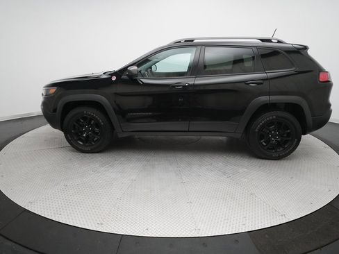 Used 2019 Jeep Cherokee Trailhawk w/ Comfort/Convenience Group image 23