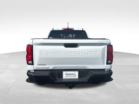 Used 2025 Chevrolet Colorado Z71 w/ Z71 Convenience Package 2 AWD/4WD image 4