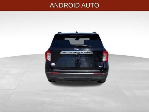 Used 2020 Ford Explorer XLT AWD/4WD image 6