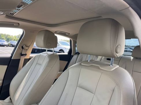 Used 2019 Audi A4 2.0T Premium Plus w/ Premium Plus Package FWD image 13