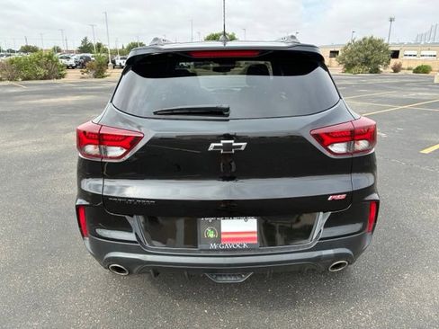 Used 2022 Chevrolet TrailBlazer RS FWD image 5