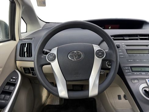 Used 2010 Toyota Prius Two image 12