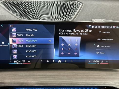 New 2025 BMW i4 xDrive40i w/ Premium Package image 17