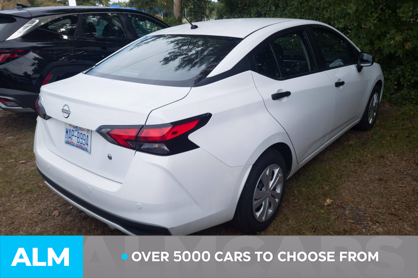 Used 2025 Nissan Versa S FWD image 2