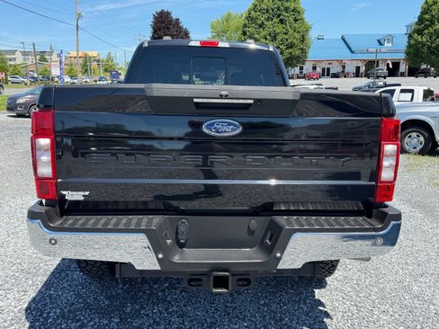 Used 2020 Ford F250 Lariat w/ Lariat Ultimate Package AWD/4WD image 4
