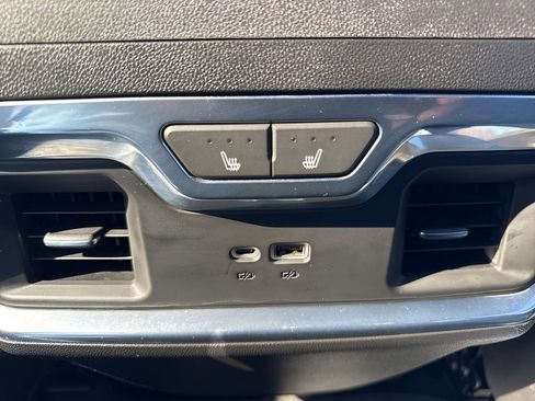 Used 2024 Chevrolet Silverado 2500 LTZ w/ LTZ Premium Package image 13