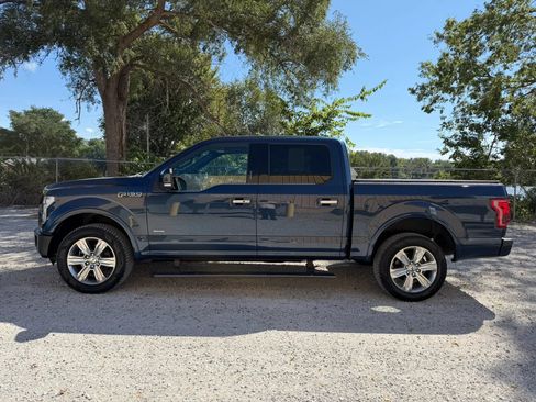 Used 2016 Ford F150 Platinum w/ Equipment Group 701A Luxury AWD/4WD image 8