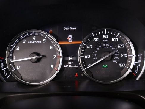 Used 2018 Acura TLX w/ Technology Package image 5