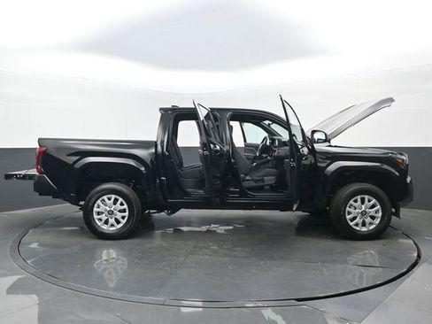 Used 2026 Toyota Tacoma SR image 31