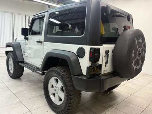 Used 2013 Jeep Wrangler Sport image 7