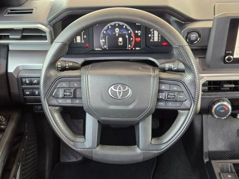 Used 2024 Toyota Tacoma SR5 AWD/4WD image 20