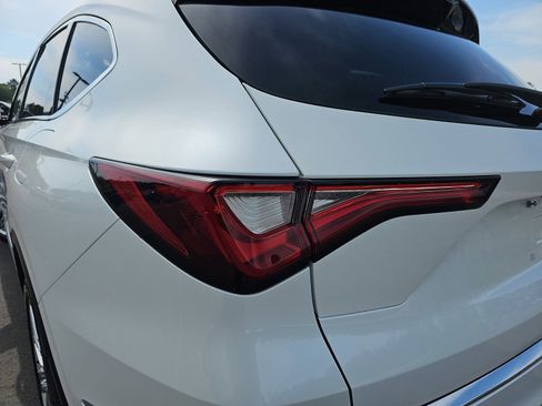 Used 2023 Acura MDX SH-AWD w/ Advance Package image 37